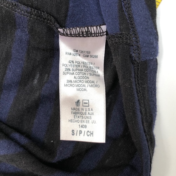 Splendid V-neck long sleeve tee black and nay stripes. Size S - Picture 6 of 6